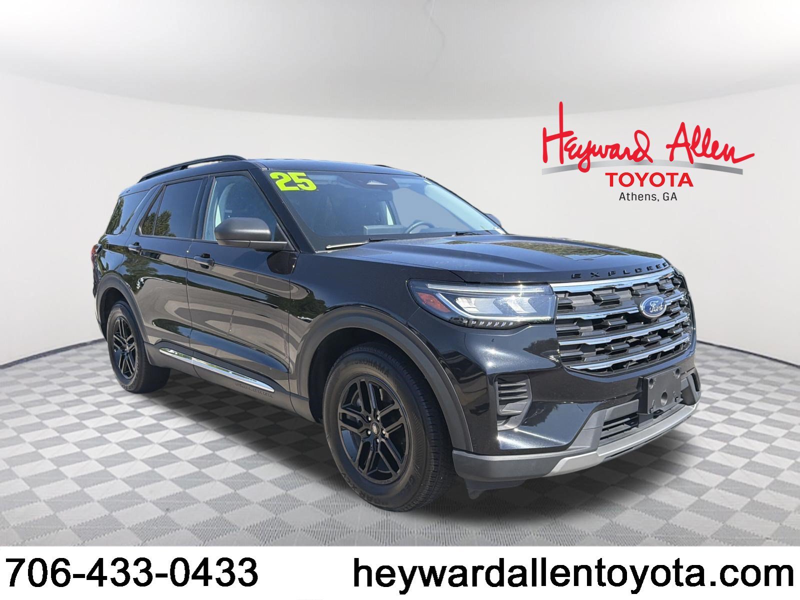 2025 Ford Explorer