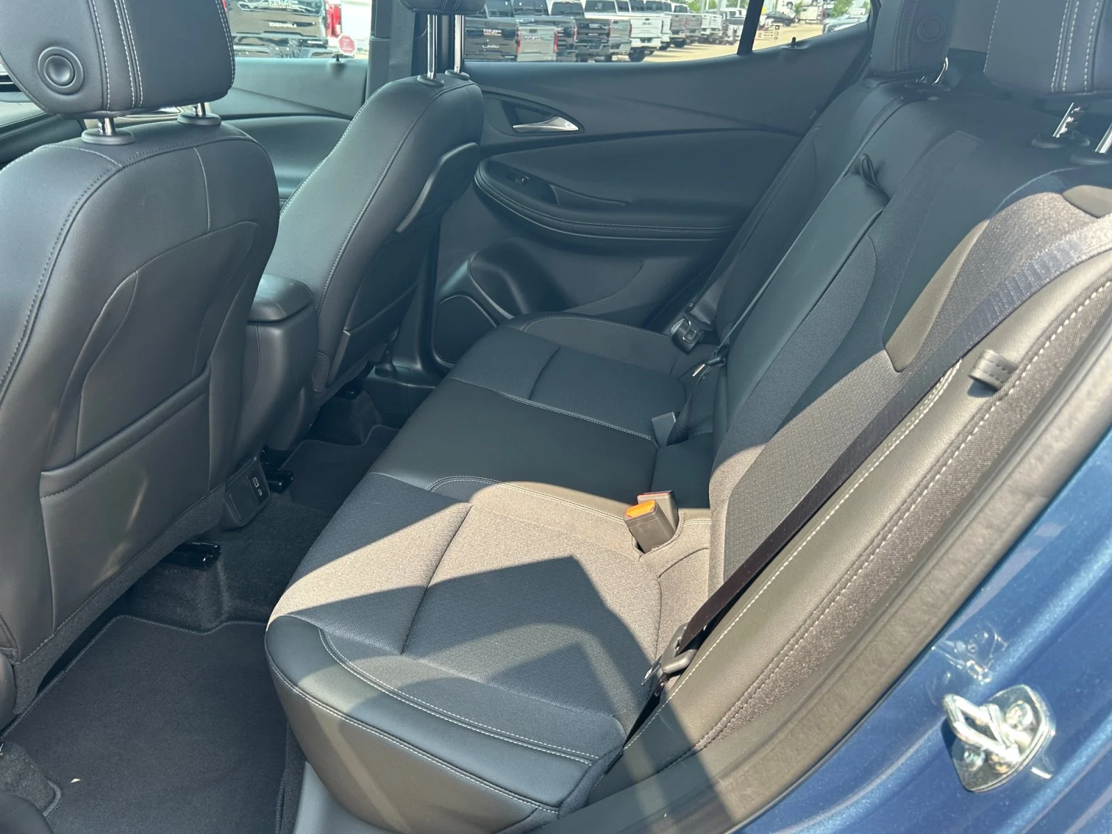 New 2026 Ocean Blue Metallic Buick Preferred AWD image 17