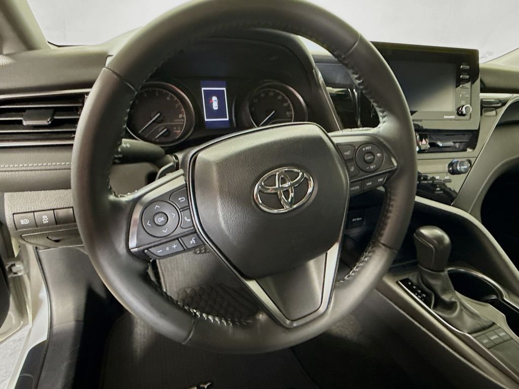 Used 2023 Ice Edge Toyota SE image 12