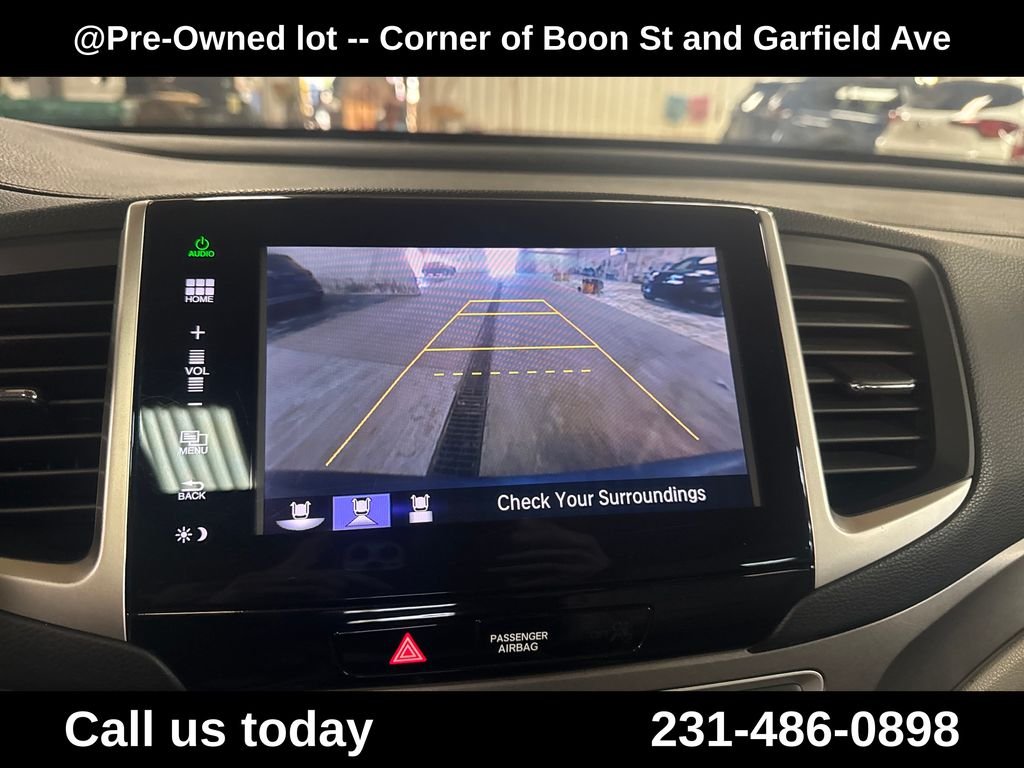 Used 2016  Honda EX-L image 23