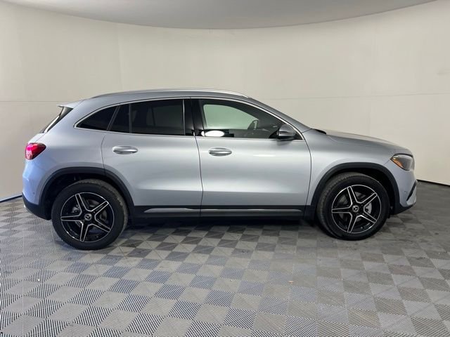 New 2026 Silver Mercedes-Benz GLA 250 image 8