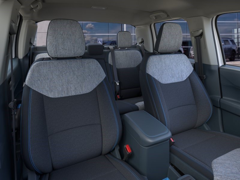 New 2026 Oxford White Ford XLT image 11