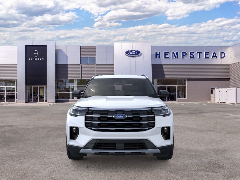 New 2026 Star White Metallic Tri-Coat Ford Active image 6
