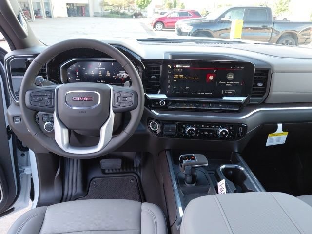 New 2026 Glacier White Tricoat GMC SLT image 27
