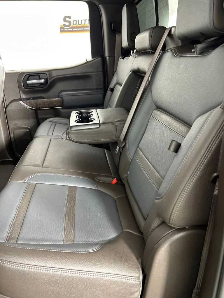 Used 2021 Black GMC Denali image 18