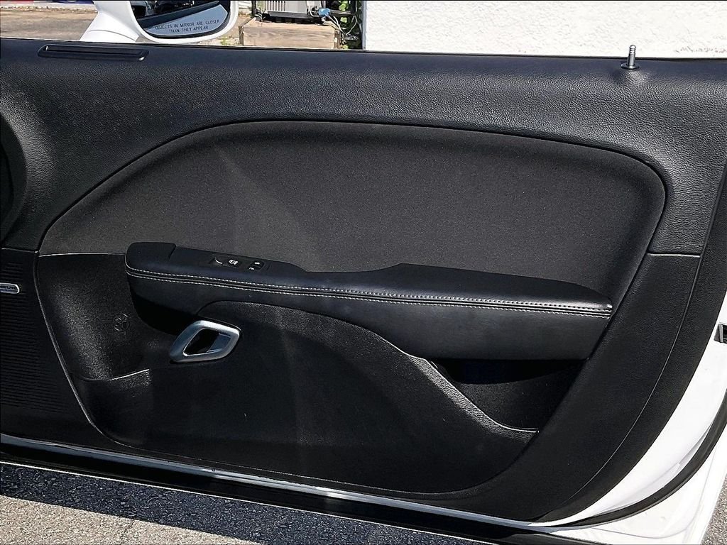 Used 2019 White Dodge R/T Scat Pack image 26