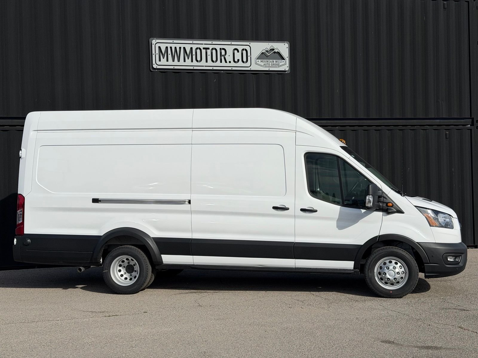 New 2026 White Ford Base image 1