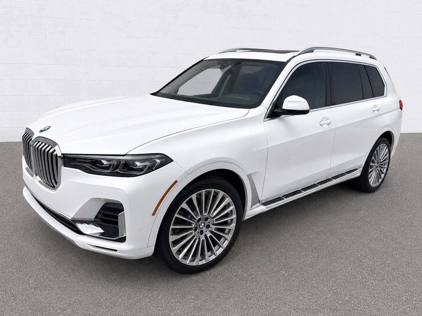 2020 BMW X7 xDrive40i's photo
