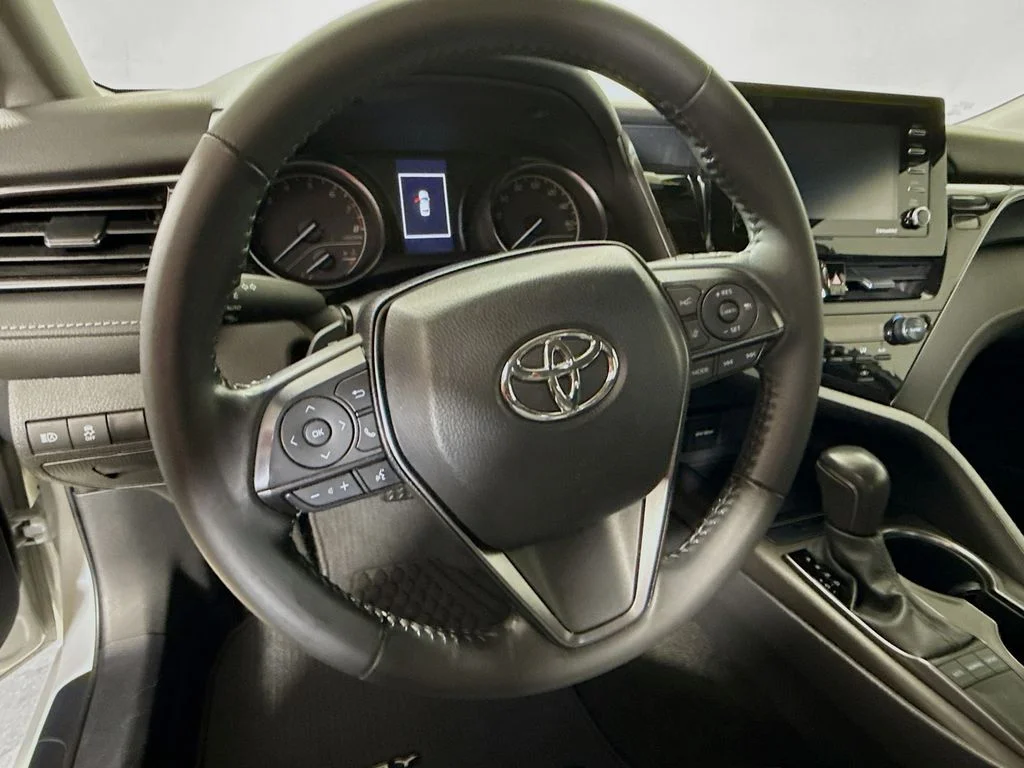 Used 2023 Ice Edge Toyota SE image 11