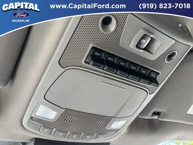 Used 2020 Black Ford Lariat image 30