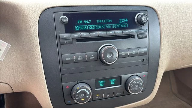 Used 2011 White Buick CXL image 26