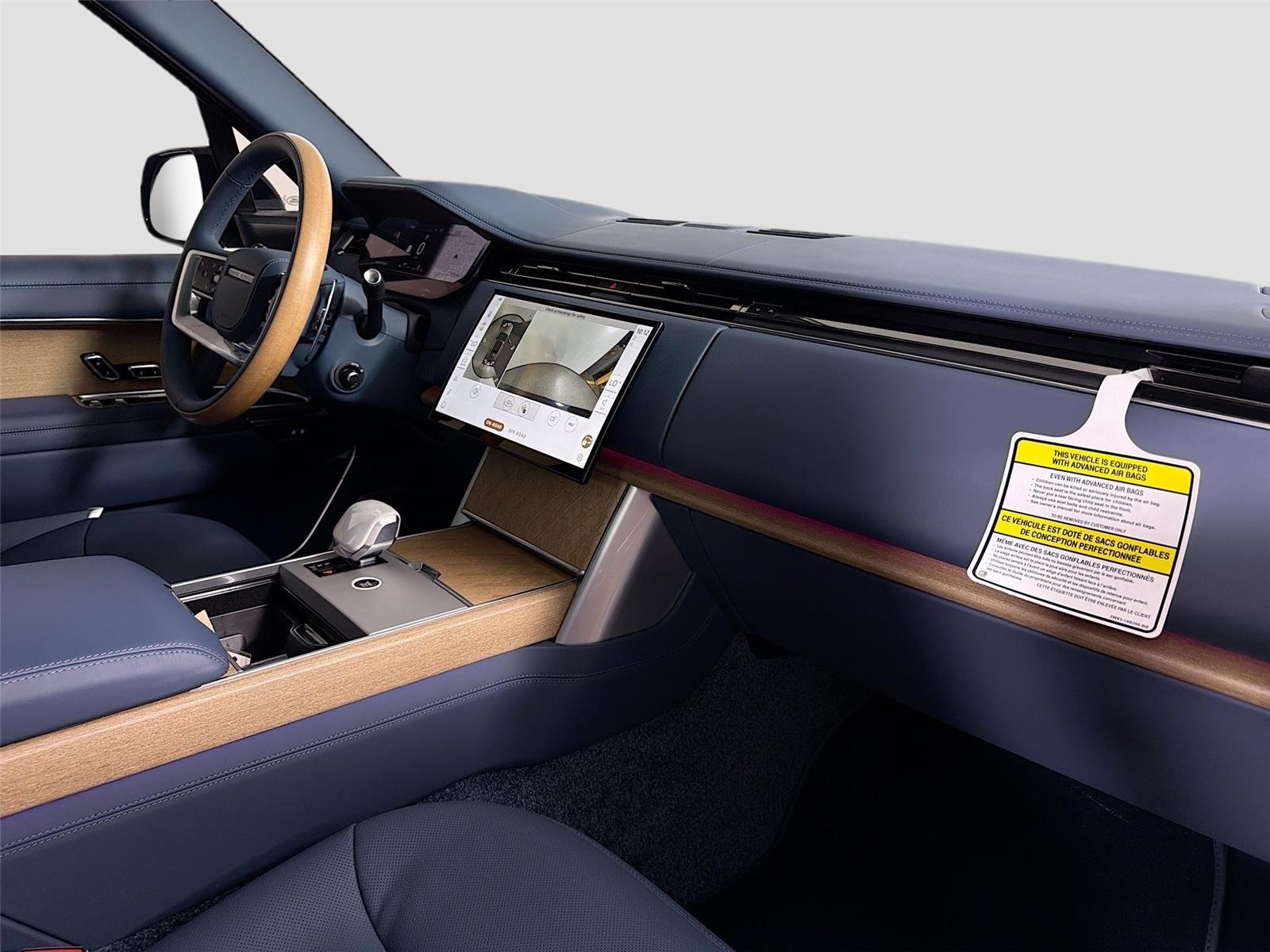 New 2026 Constellation Blue Ultra Metallic Gloss LAND ROVER SV Signature Suite image 30