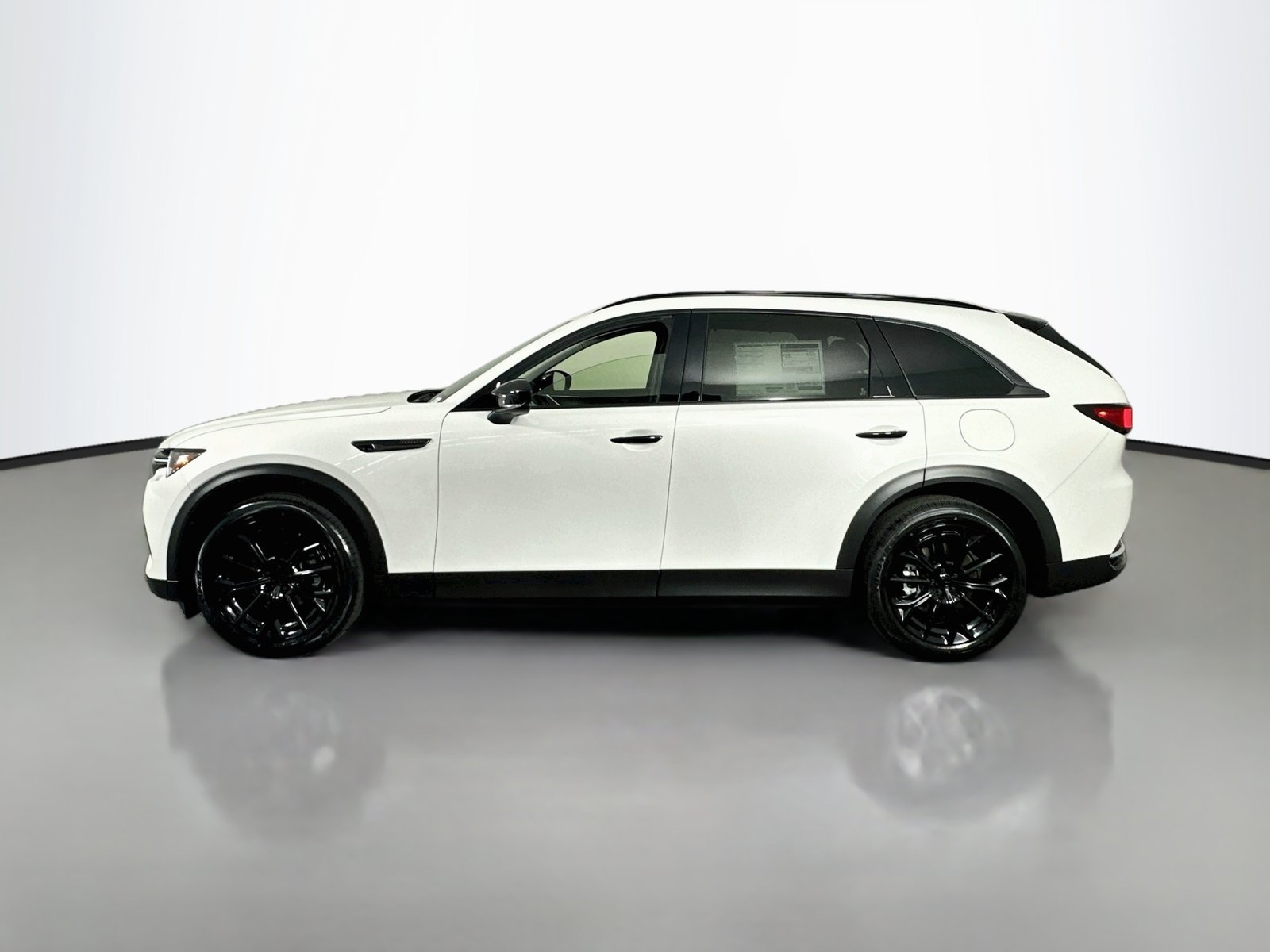 New 2026 Rhodium White Premium Mazda 3.3 Turbo Premium AWD image 4