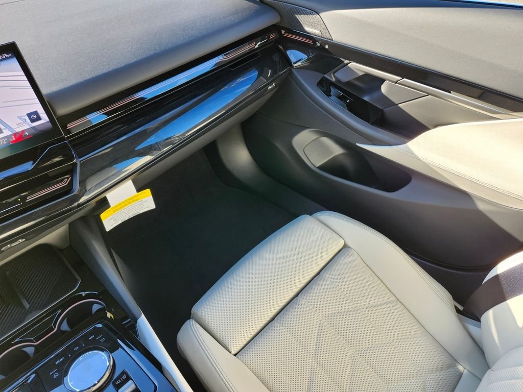 Used 2026 Gray BMW 530i xDrive image 15