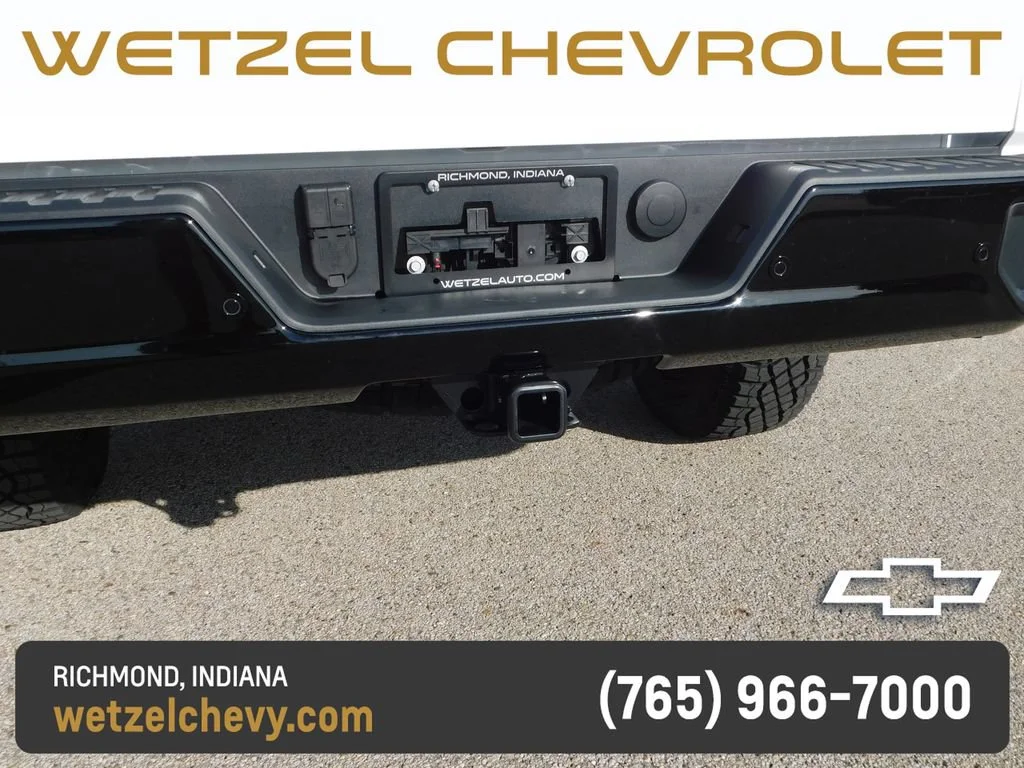 New 2026 Summit White Chevrolet ZR2 image 5