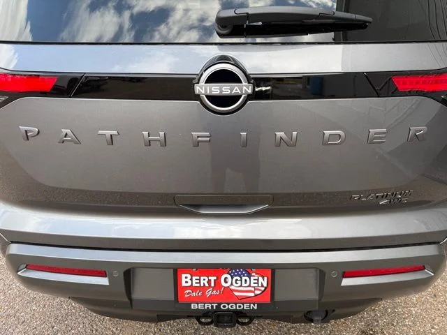 New 2026 Gun Metallic Nissan Platinum image 31