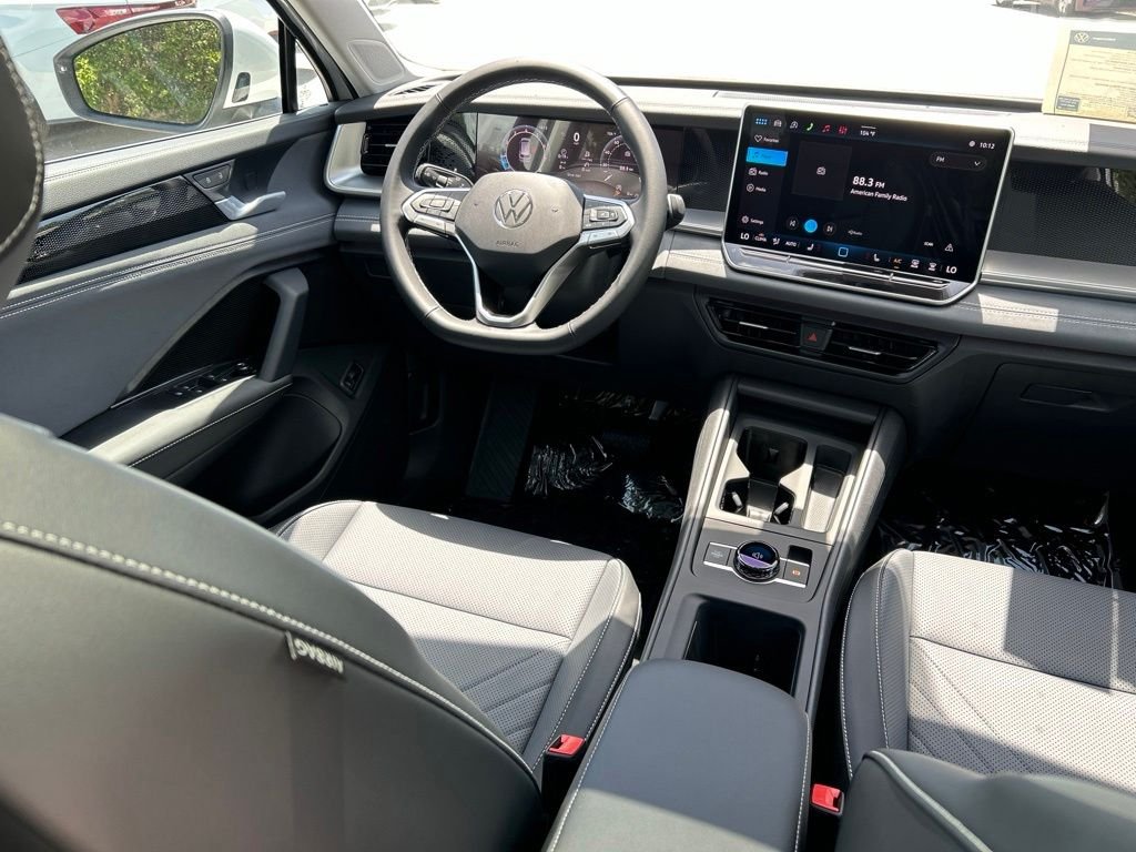 New 2026 White Volkswagen 2.0T SE image 9