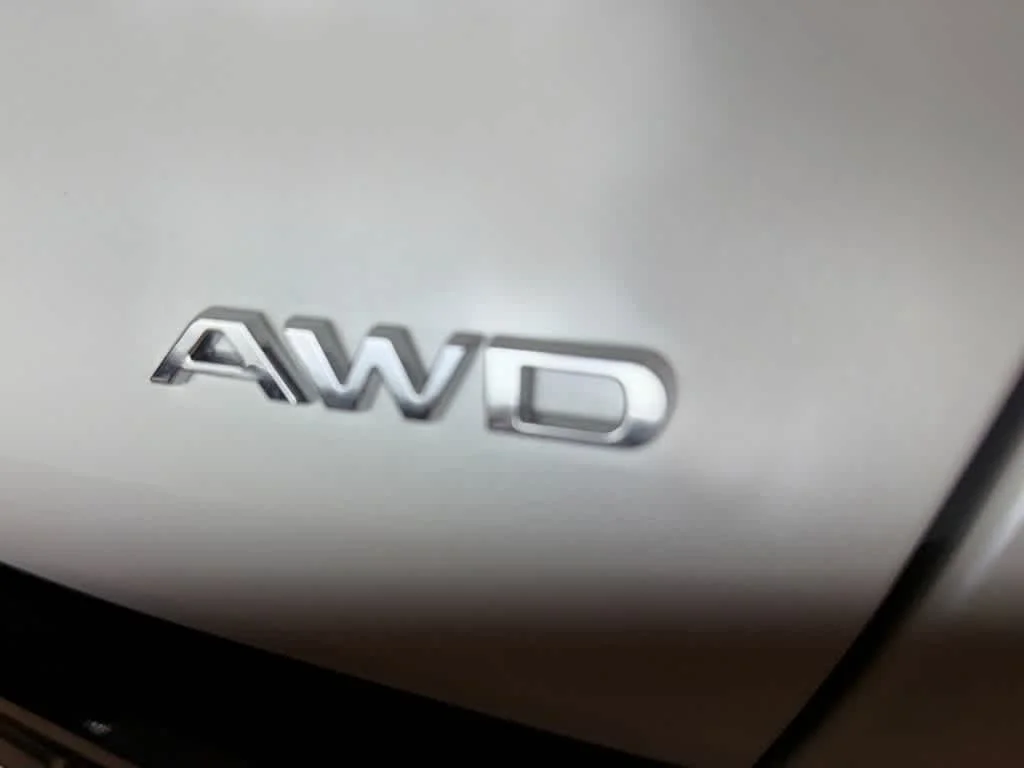 New 2026 Platinum White Pearl Acura w/A-Spec Advance Package image 10