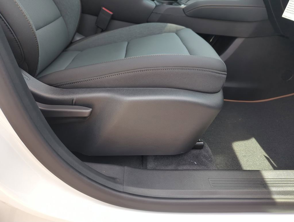 2026 GMC Terrain AT4 - Photo 36