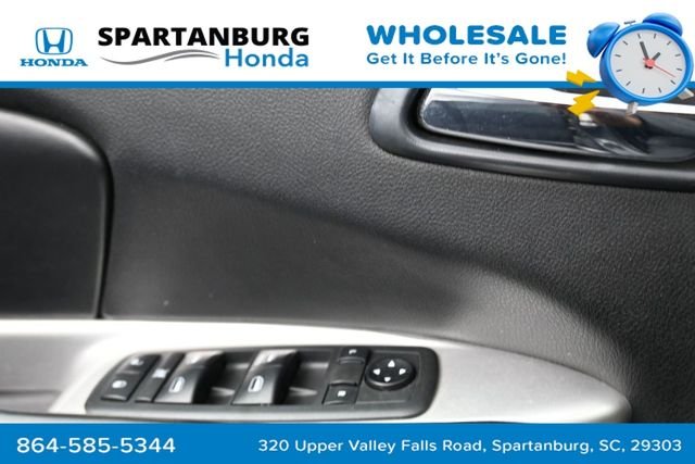 Used 2018 Gray Clearcoat Dodge SXT image 14