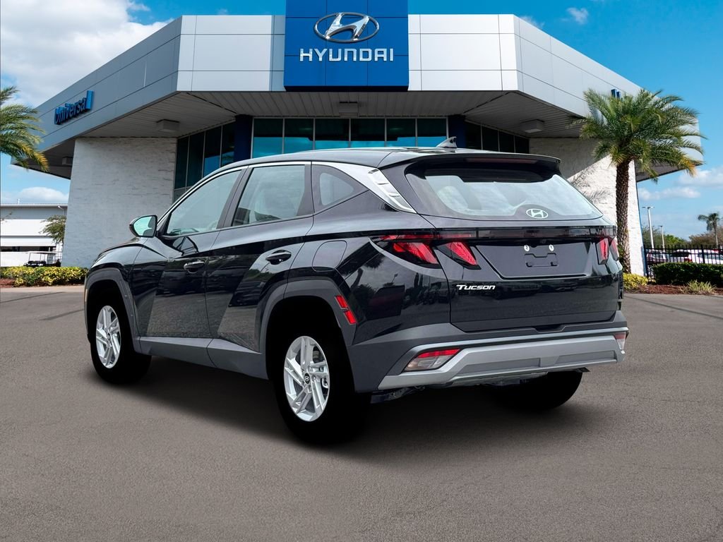 New 2026 Black Hyundai SE FWD image 25