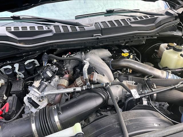 Used 2022 Blue Ford Lariat image 33