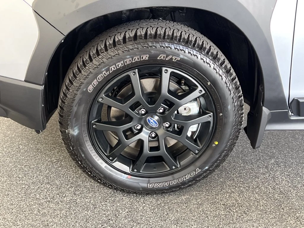 New 2026 ICE SILVER METALLIC Subaru Wilderness image 28
