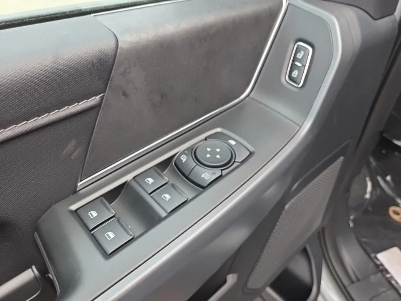 New 2026 Avalanche Ford XLT image 24