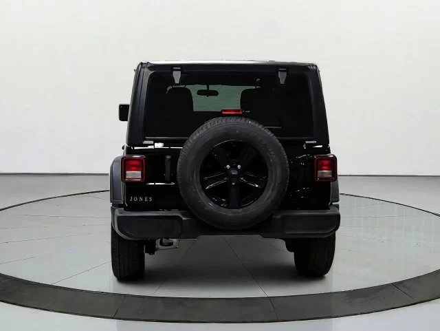 Used 2023 Black Jeep Sport image 7