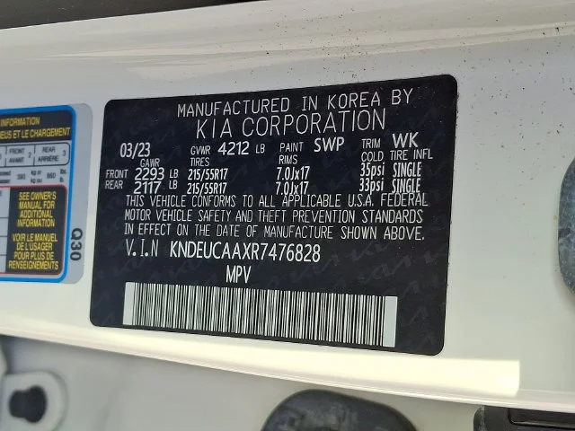 Certified Used 2024 White Kia S image 28