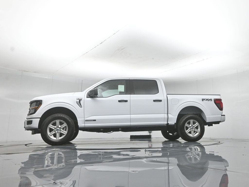 New 2026 Oxford White Ford XLT image 50