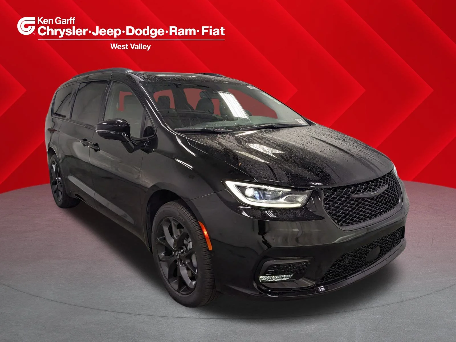 2026 Chrysler Pacifica Limited AWD's photo