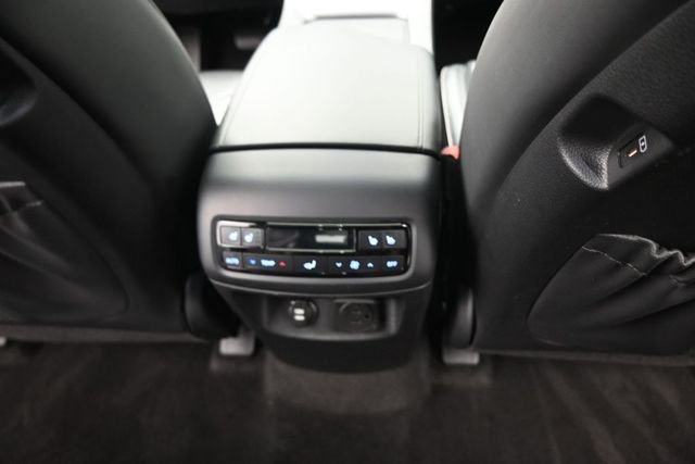 Used 2024 White Hyundai Calligraphy image 24