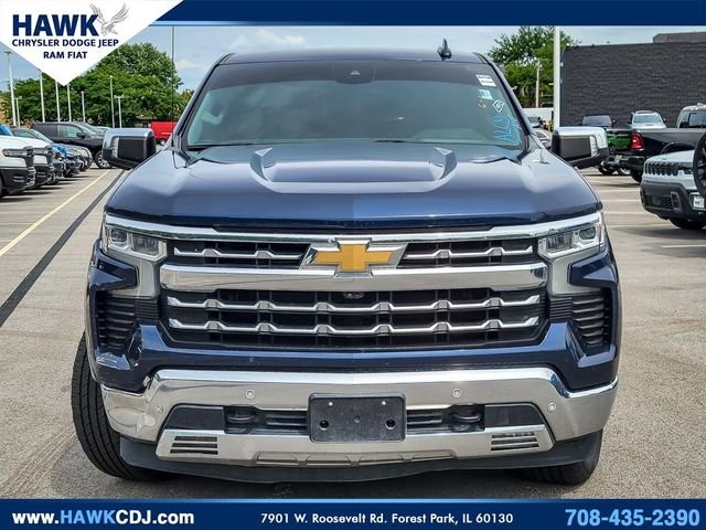 Used 2023 Blue Chevrolet LTZ image 4