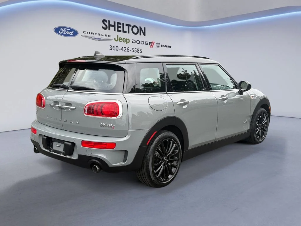 Used 2017 Gray MINI Clubman image 6