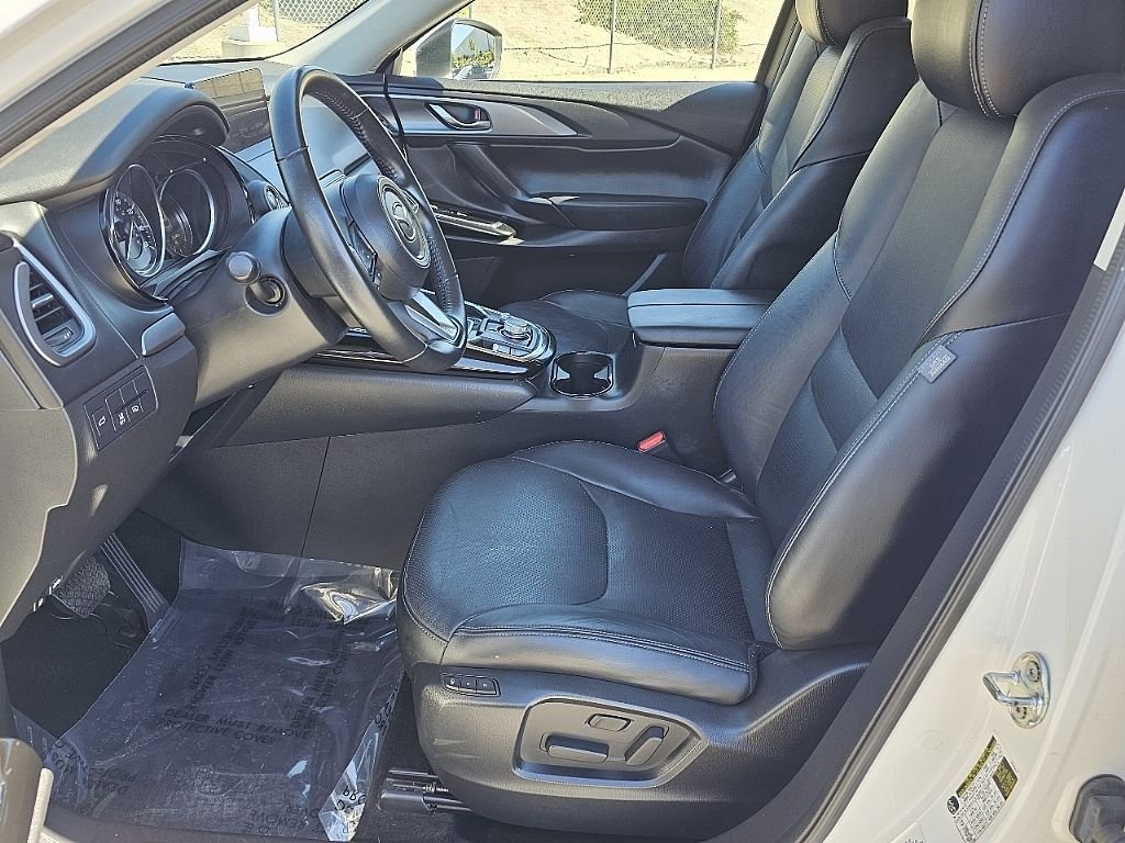 Used 2023 White Mazda Touring Plus image 27