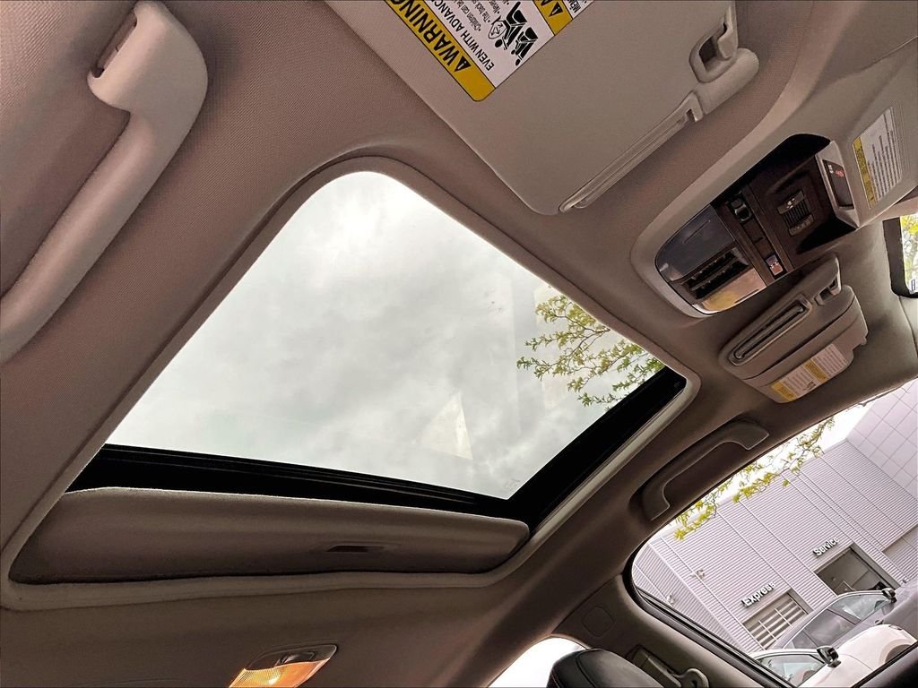 Used 2022 Gray Subaru Limited image 22