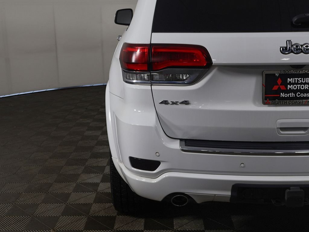 Used 2017 White Jeep Overland image 19