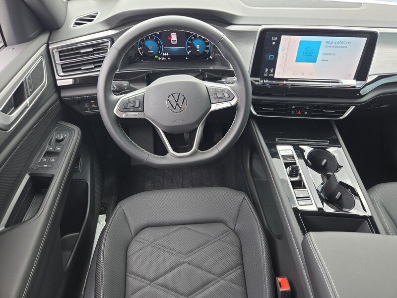 2025 Volkswagen Atlas Cross Sport SE w/Tech - Photo 8