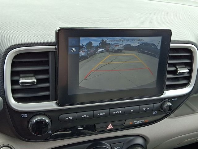 Certified Used 2025 Silver Hyundai SEL image 24