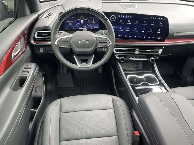 Certified Used 2025 Black Chevrolet Z71 image 13