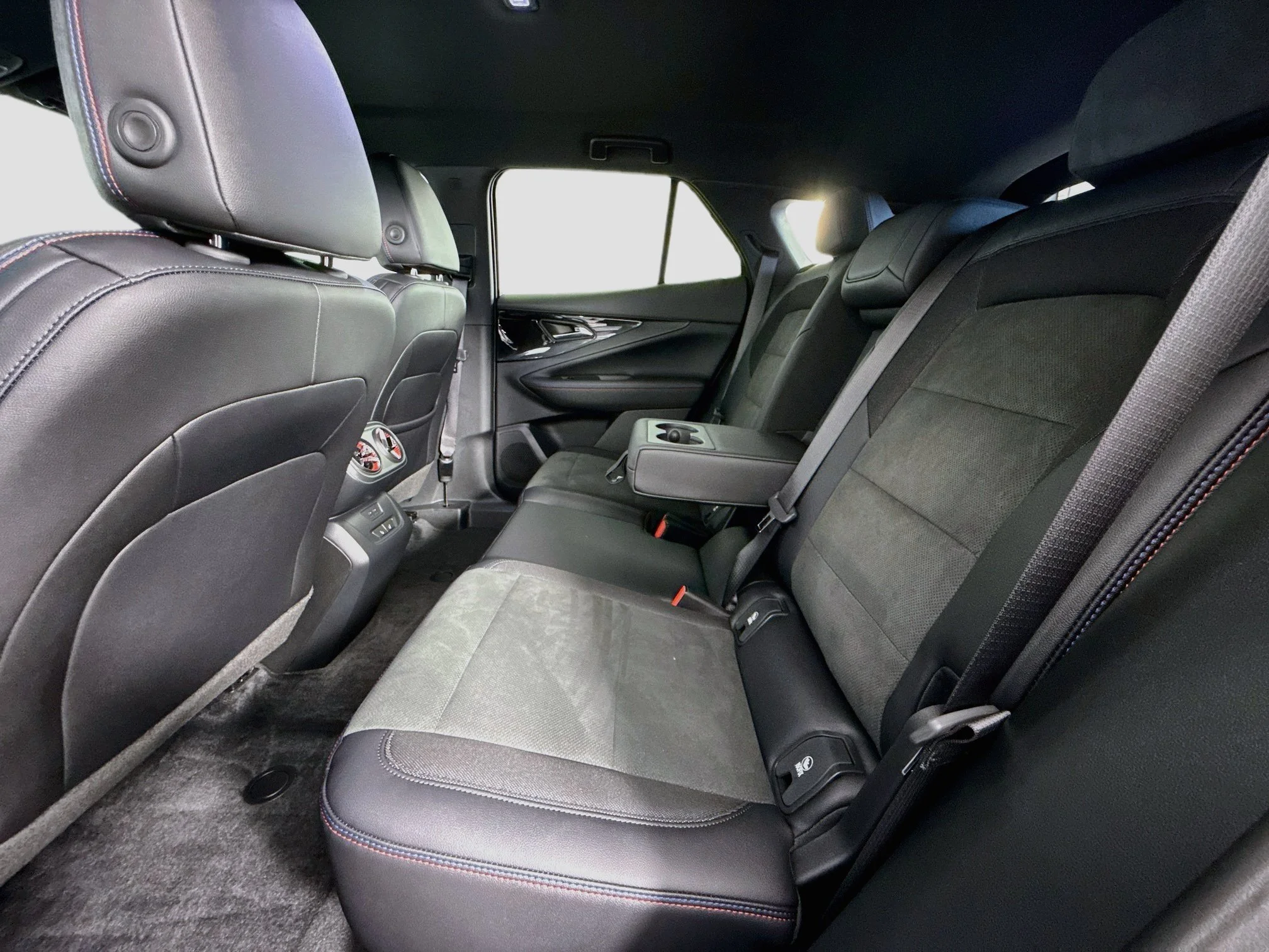Used 2025 Galaxy Gray Metallic Chevrolet RS image 26