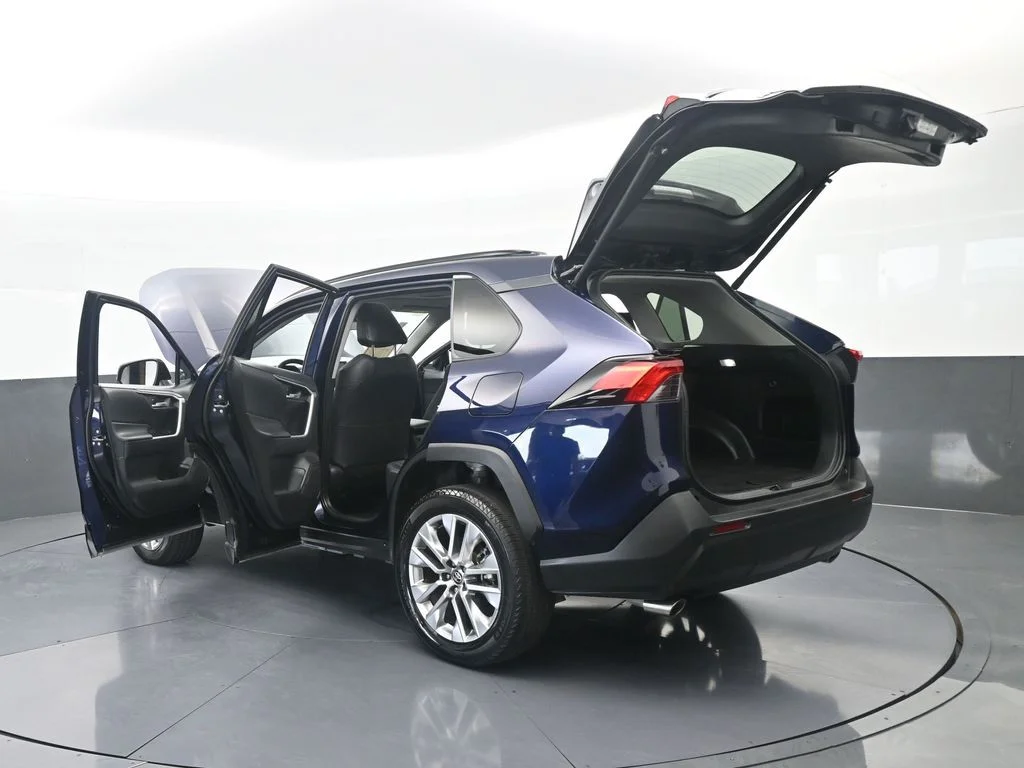 Used 2025 Blueprint Toyota XLE Premium image 76