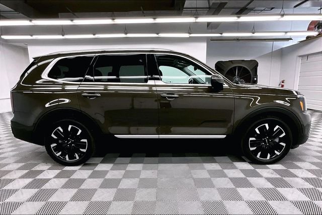 Used 2025 Dark Moss Kia SX-Prestige image 15
