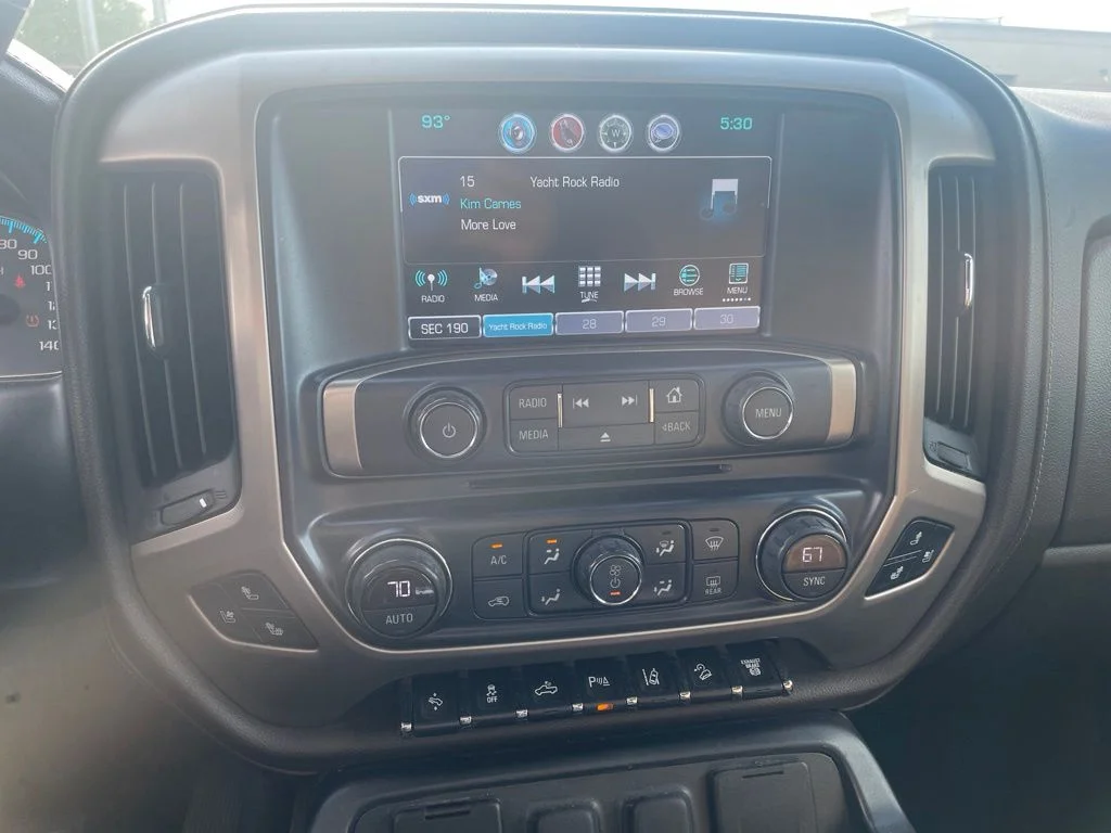 Used 2018 Black GMC Denali image 22