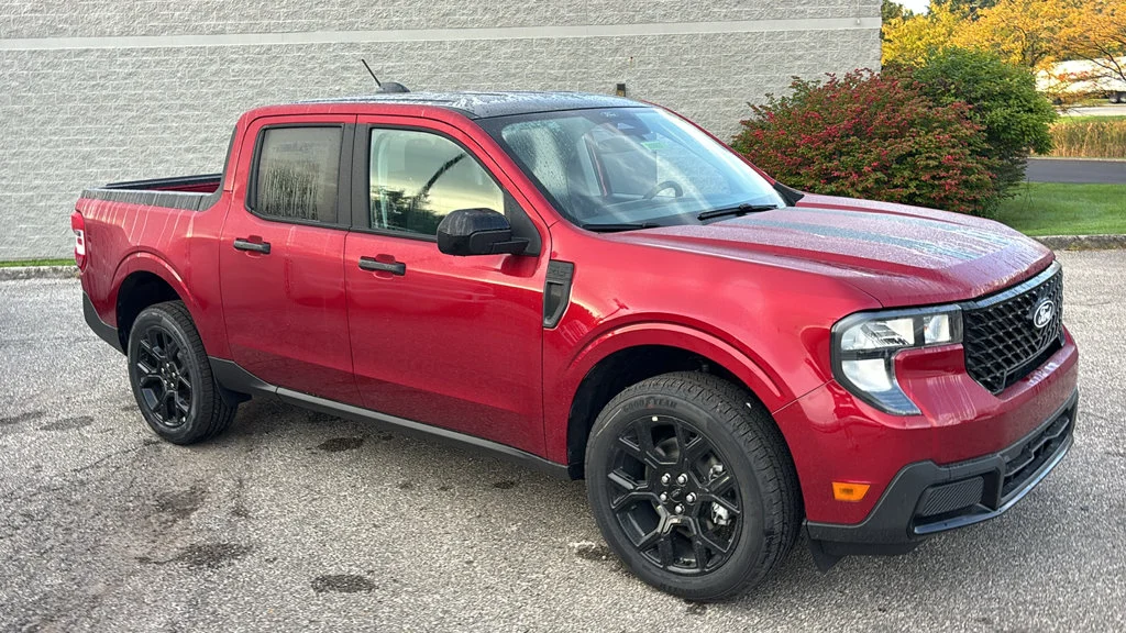 New 2026 Red Ford XLT image 25