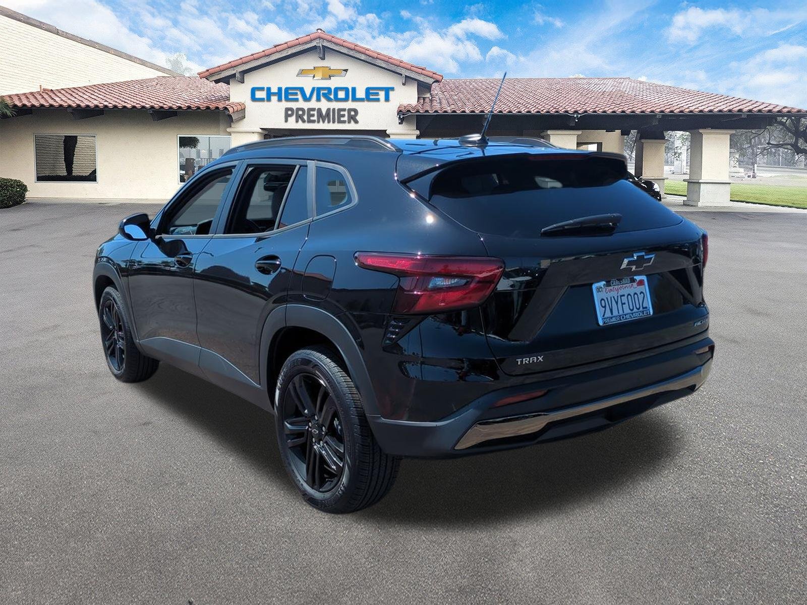 Used 2026 Mosaic Black Metallic Chevrolet ACTIV image 6