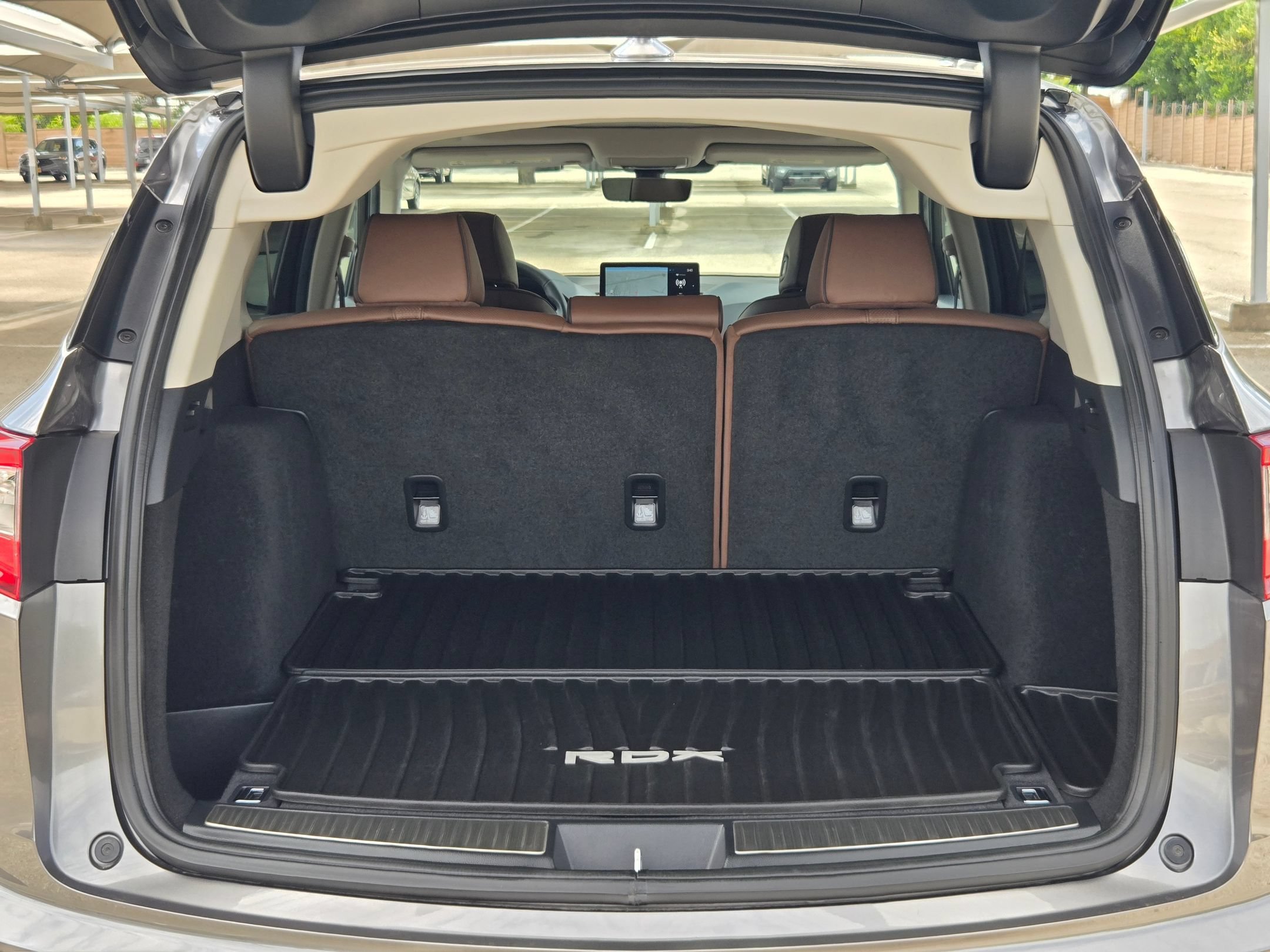 Used 2024 Liquid Carbon Metallic Acura with Advance Package image 24