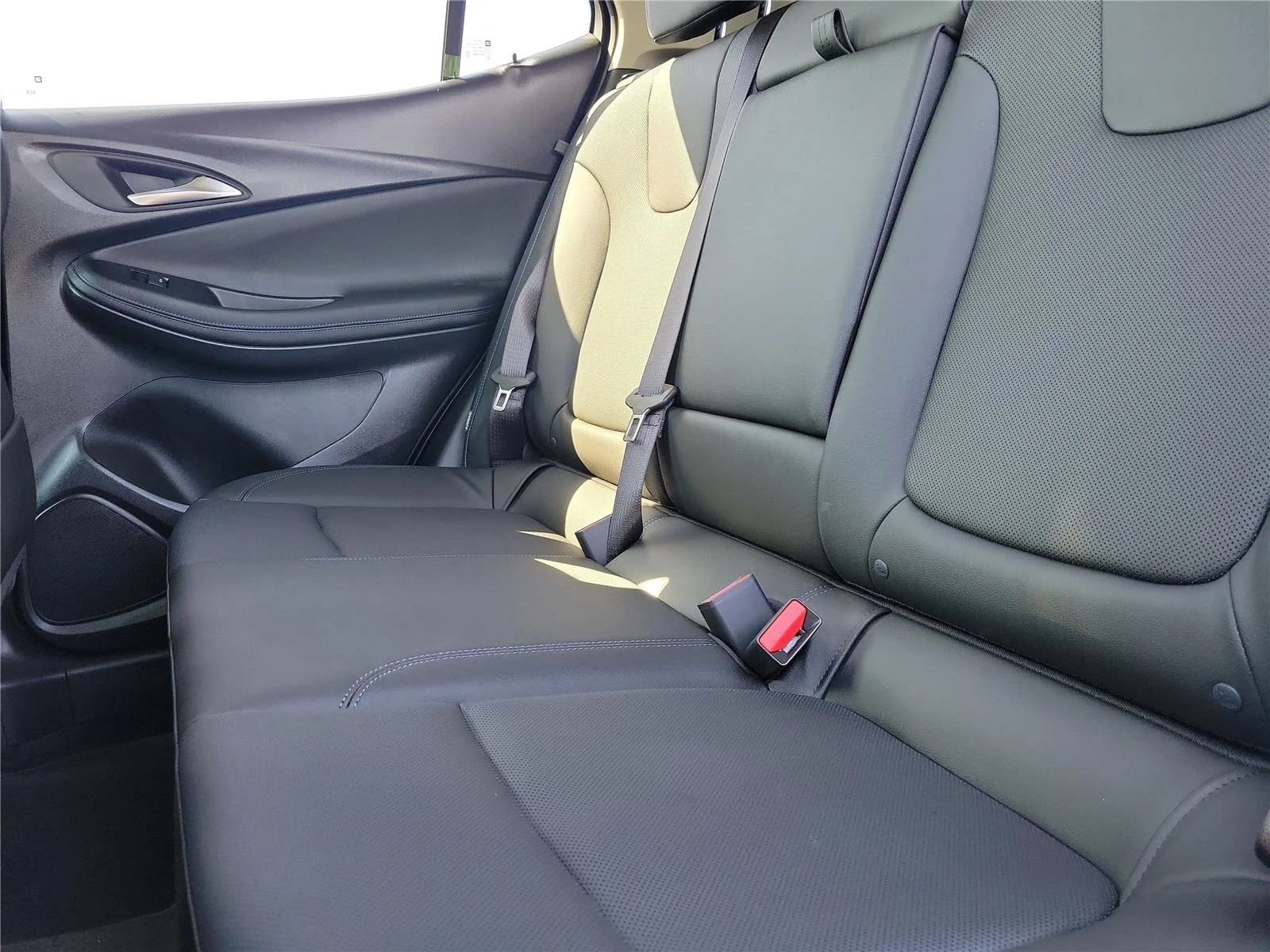 2026 Buick Encore GX Sport Touring - Photo 18