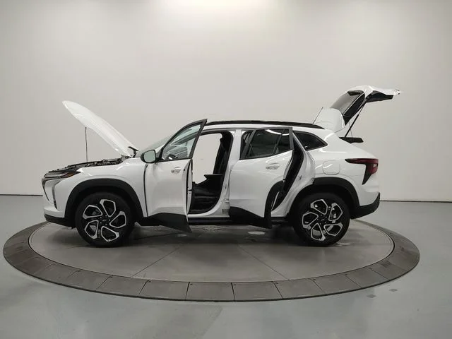 New 2026 White Chevrolet 2RS image 13